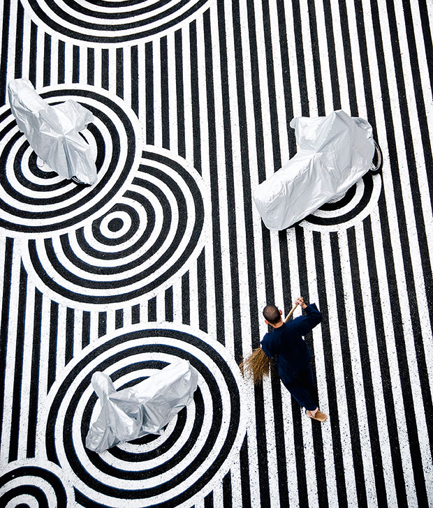 Eiki Danzuka, EARTHSCAPE, Tokyo, Japan: Sekitei Parking, Shinagawa-ku, Tokyo, Japan (2013)