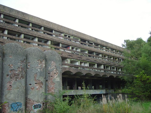 St Peter's in ruins. Photograph by Gary Reggae, Creative Commons licence