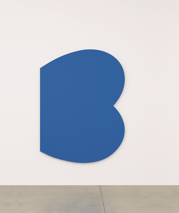 Blue Curves, 2009, oil on canvas, 80 x 59 3/4 inches, 203.2 x 151.8 cm Photo credit: courtesy Ellsworth Kelly Archives / photo: © Jerry L. Thompson. From Ellsworth Kelly