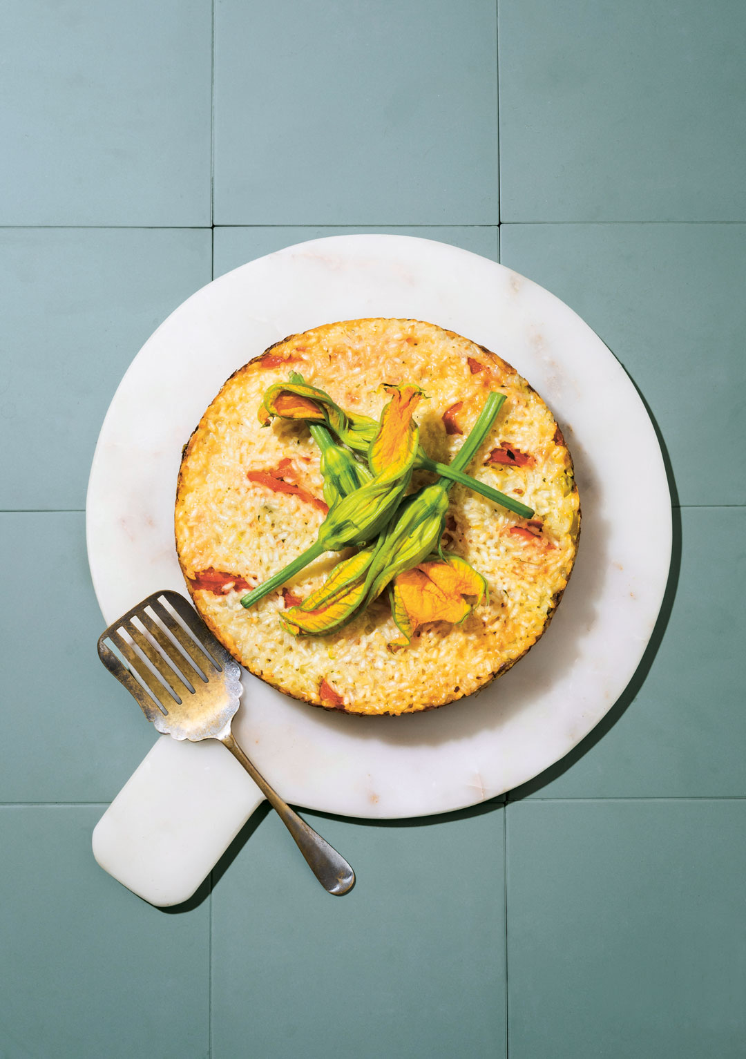 Rice timbale with zucchini and peppers