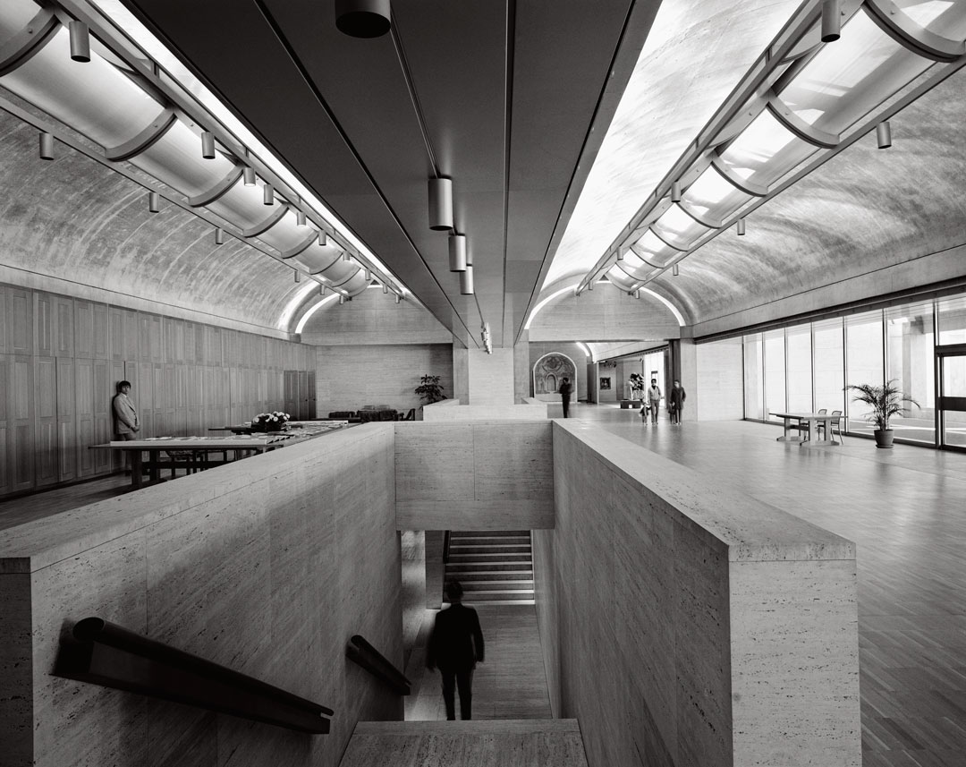 Louis Kahn, Kimbell Art Museum, (1972), Fort Worth, TX, 1972 by Ezra Stoller