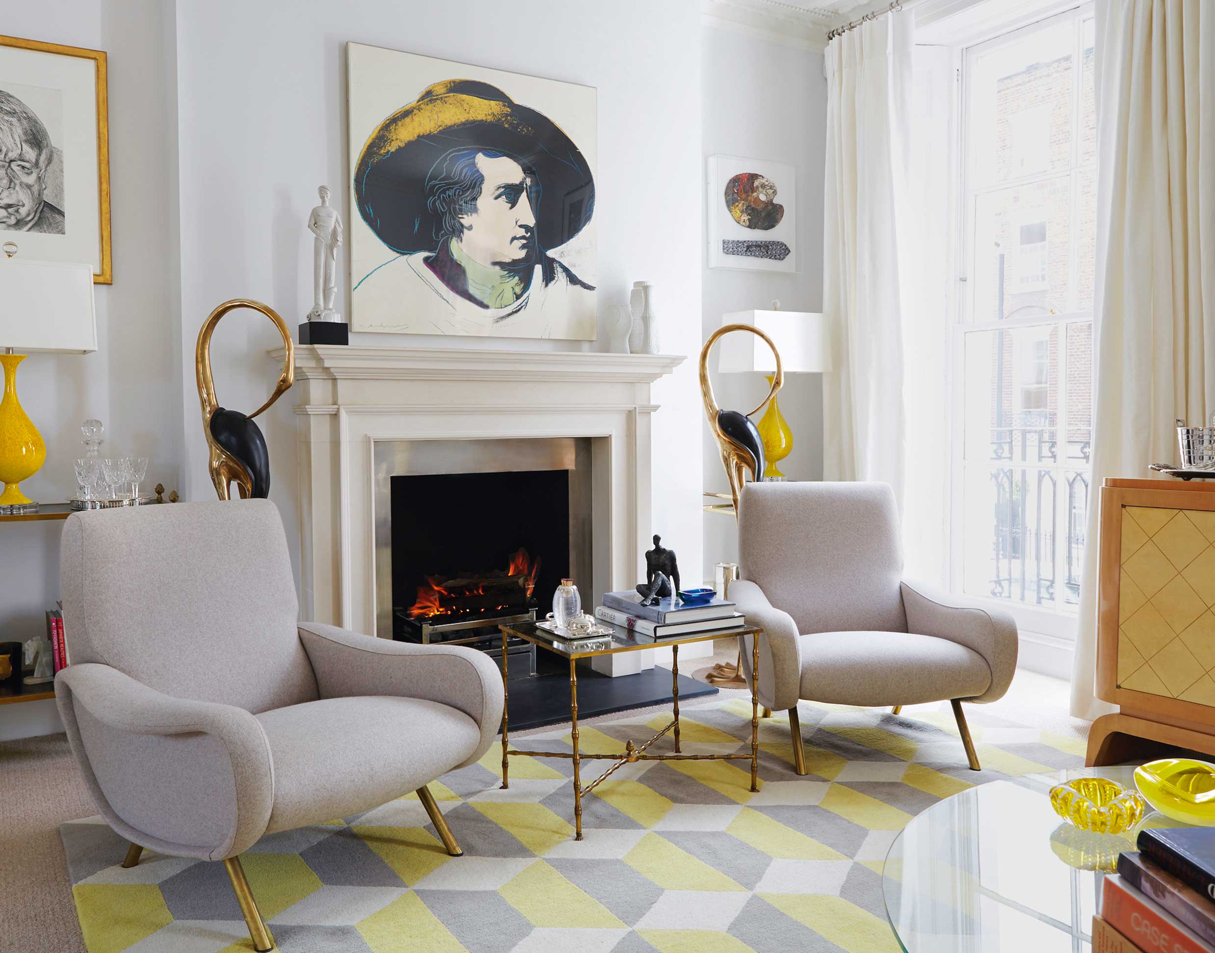Belgravia Townhouse of Jeremy King and Lauren Gurvich King - By Jan Showers as featured in Interiors: The Greatest Rooms of the Century