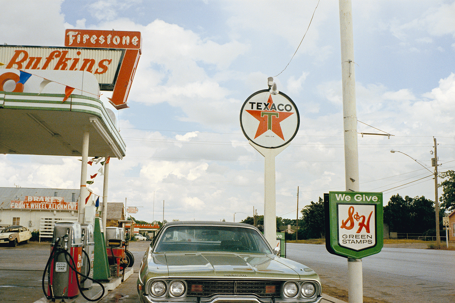 Mineral Wells, Texas, June 1972. © Stephen Shore. Courtesy 303 Gallery, New York