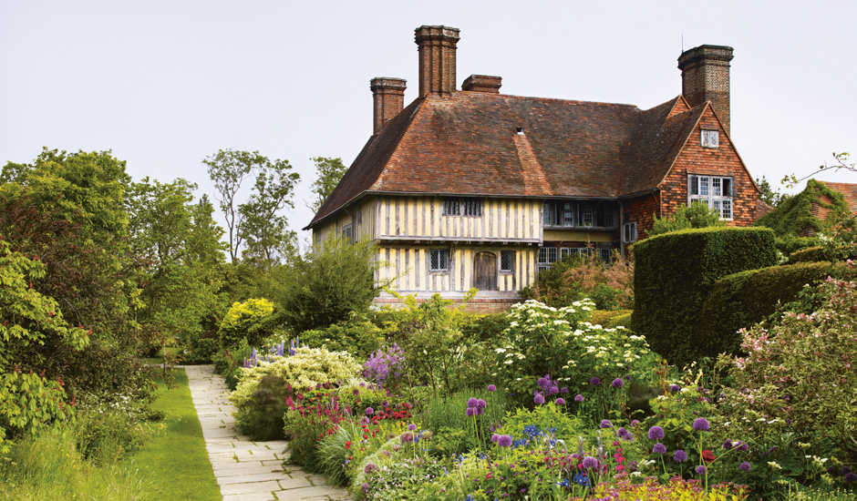 Great Dixter by Edwin Lutyens. Photograph by Andrew Montgomery from The Great Dixter Cookbook