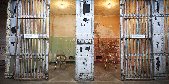 Ai Weiwei, Stay Tuned, 2014 (installation detail, A Block, Alcatraz); photo: Jan Stürmann. Courtesy of FOR-SITE Foundation