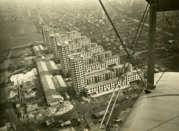 Marcel Lods, Eugène Beaudouin, Vladimir Bodiansky, La Muette Drancy, 1934 © Marcel Lods Lods © Fund. Academy of Architecture / City of Architecture and Heritage - Archives. Image courtesy of the Institut Francais