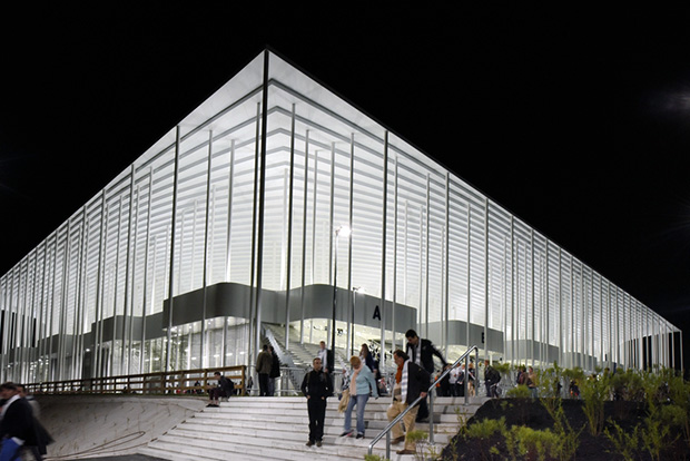 Herzog & de Meuron's Nouveau Stade de Bordeaux