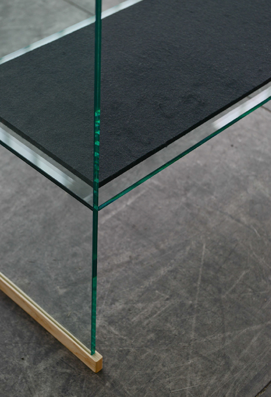 The Bouroullecs' Diapositive range for Glas Italia