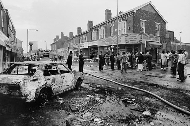 Handsworth disturbance, 1985, by Vanley Burke. From At Home with Vanley Burke, Ikon Gallery, Birmingham, 22 July – 27 September 2015, ikon-gallery.org. Courtesy Vanley Burke and Ikon