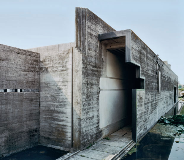 Brion Cemetery Propylaeum Corridor - Carlo Scarpa