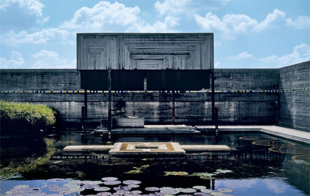 Brion Cemetery Meditation Pavilion - Carlo Scarpa