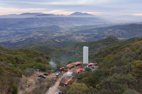 Cerro del Obispo Lookout Point by Christ & Gantenbein 