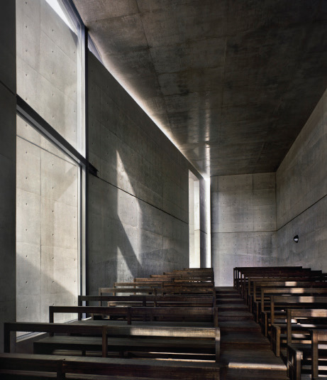 Tadao Ando, Church of the Light, Ibaraki, Osaka, Japan, 1989, Photograph © Copyright Richard Pare