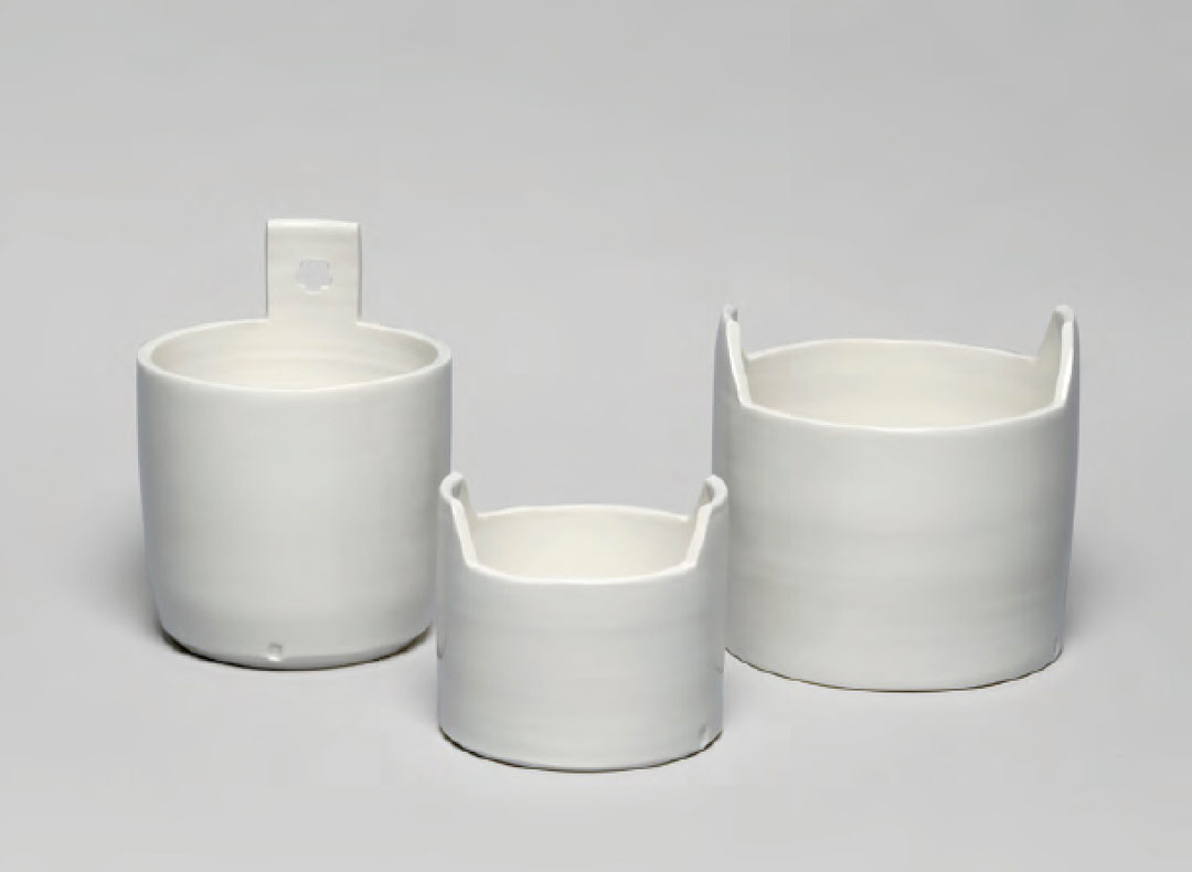Untitled (functional ware), 2016 Glazed porcelain - Tommaso Corvi- Mora