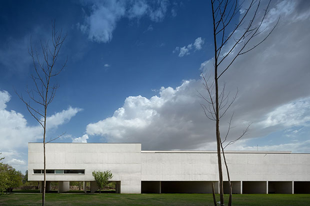 MACNA - Nadir Afonso Contemporary Art Museum, Chaves - Álvaro Siza