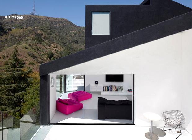 XTEN Architects' Nakahouse overlooks the Hollywood sign