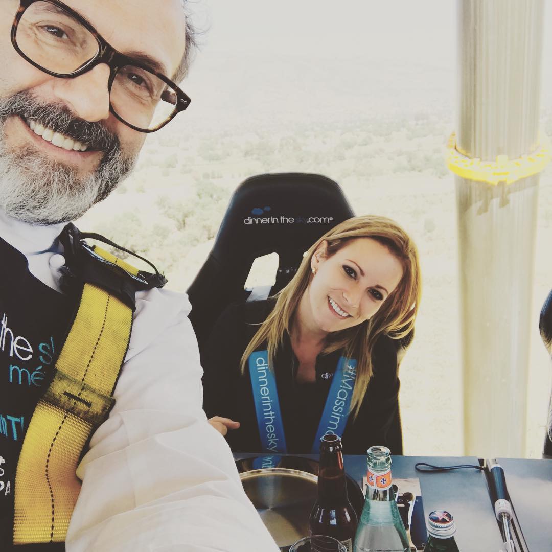 Massimo and one of the guests at Dinner in the Sky Mexico. Image courtesy of Milena Yanes' Instagram