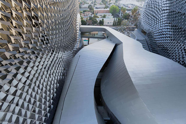 Emerson College Los Angeles - Morphosis photo by Iwan Baan