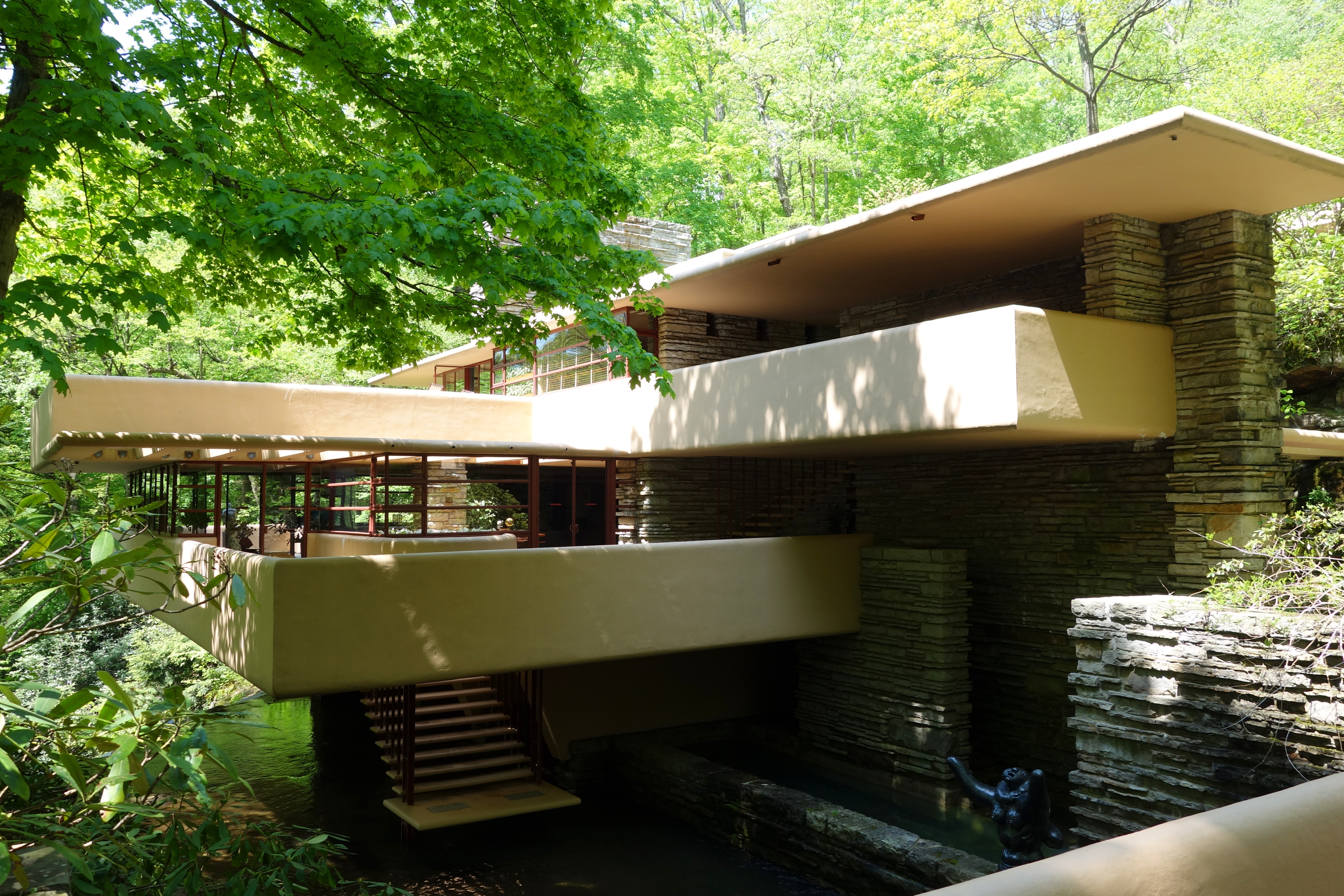 Frank Lloyd Wright S Fallingwater Explained Architecture