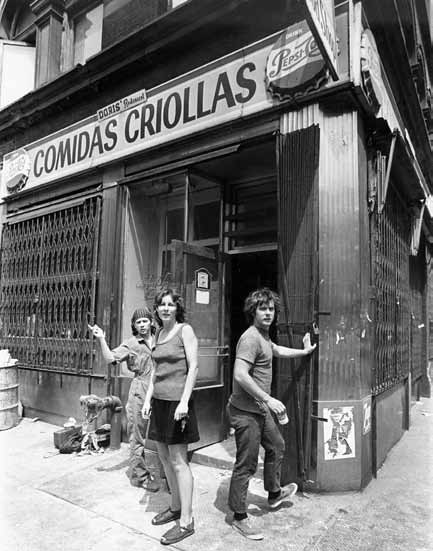 Matta-Clark (right) and co outside FOOD, 1971