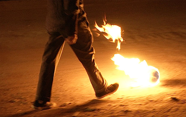 Francis Alÿs in collaboration with Julien Devaux, Rafael Ortega, Alejandro Morales, and Félix Blume
Paradox of Praxis 5: Sometimes we dream as we live & sometimes we live as we dream
Ciudad Juárez, México, 2013 (detail of video still)
Video, 7:49 minutes, color, sound
Courtesy David Zwirner, New York/London