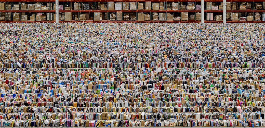 Amazon, 2016 by Andreas Gursky. Inkjet-Print, 207 x 407 x 6.2 cm, © Andreas Gursky/DACS, 2017. Courtesy: Sprüth Magers