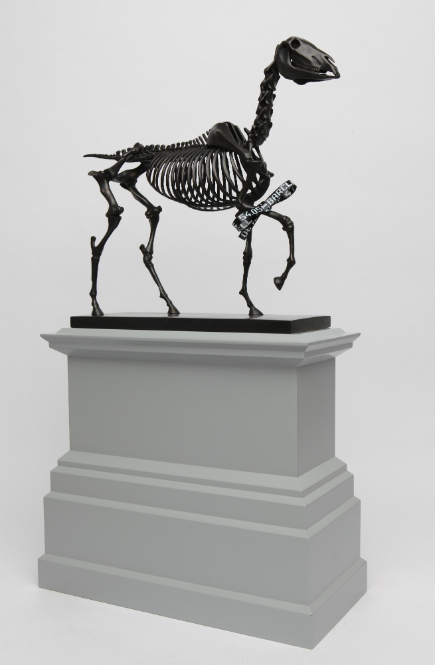 Hans Haacke, Gift Horse (2013); bronze and electroluminescent film (model)
