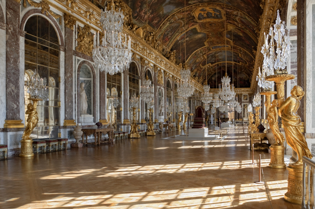 A Sala dos Espelhos do Palácio de Versalhes