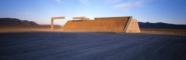 City by Michael Heizer. Photos: Tom Vinetz/© Triple Aught Foundation