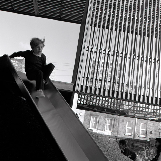 Chisenhale Primary School playground by Asif Khan. Photograph by Hélène Binet