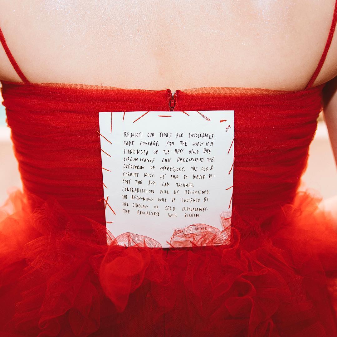 Why Lorde pinned a Jenny Holzer work to her Grammys dress