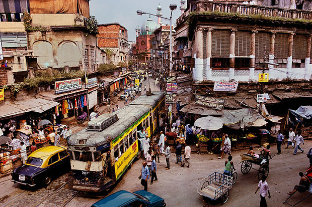 Kolkata tram - Steve McCurry from the book India