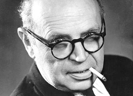 Poul Henningsen