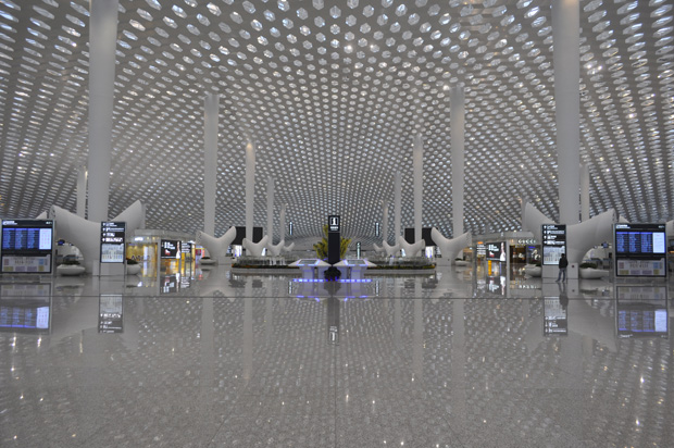 Shenzhen Bao'an Airport's new Terminal 3 by Studio Fuksas
