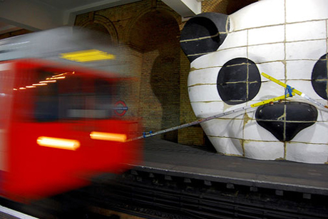 Brian Griffiths, Life is a Laugh, Gloucester Road Tube Station (2007)
