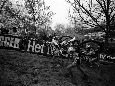 The Collarbone, Women's World cup cyclokross Koksijde, Belgium, Photo by Camille McMillan