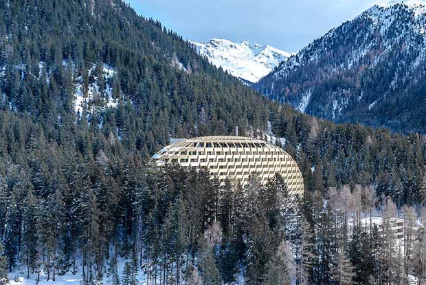 Intercontinental Hotel, Davos - Oikios Architekten - photo: René Müller Photographie/seele.com