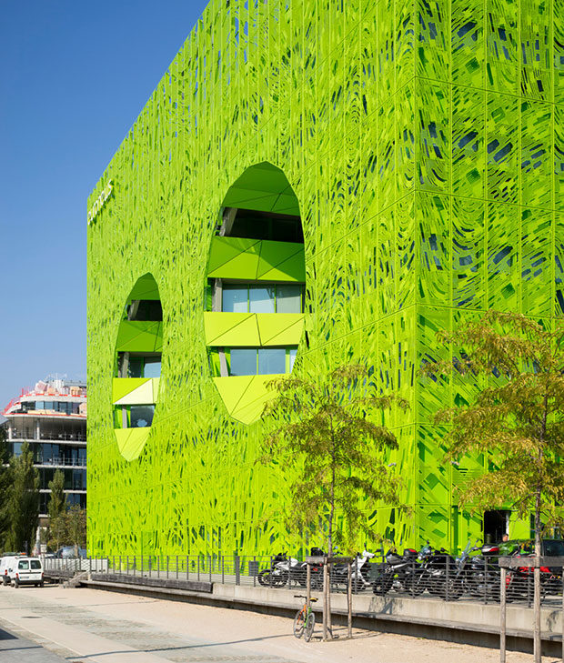 Euronews HQ, Lyon - Jakob + Macfarlane (photo by Nicolas Borel, courtesy Jakob + Macfarlane)