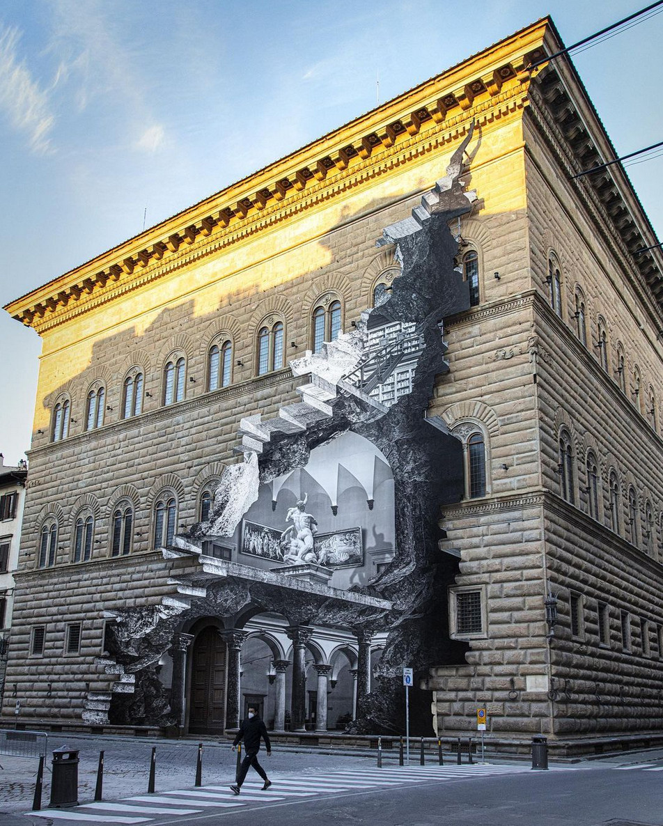 La Ferita (The Wound) , 2021, Firenze, Palazzo Strozzi. Photo by JR