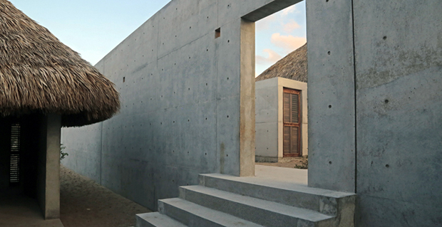 Tadao Ando's thatched art retreat