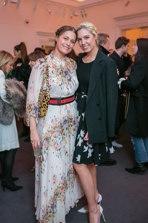 Yasmin and Amber Le Bon (Picture credit: @laraarnottphotography)