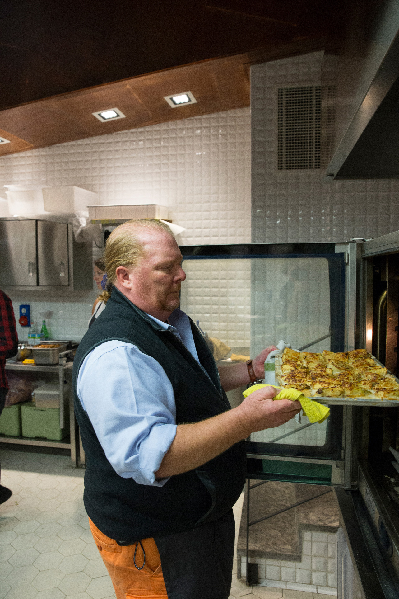 Mario Batali in Bread is Gold