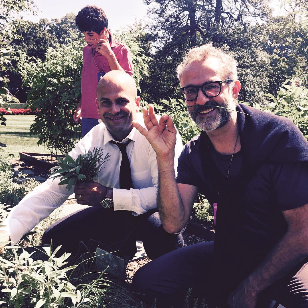Bottura and Sam Kass in the White House vegetable garden. Image courtesy of Bottura's Instagram