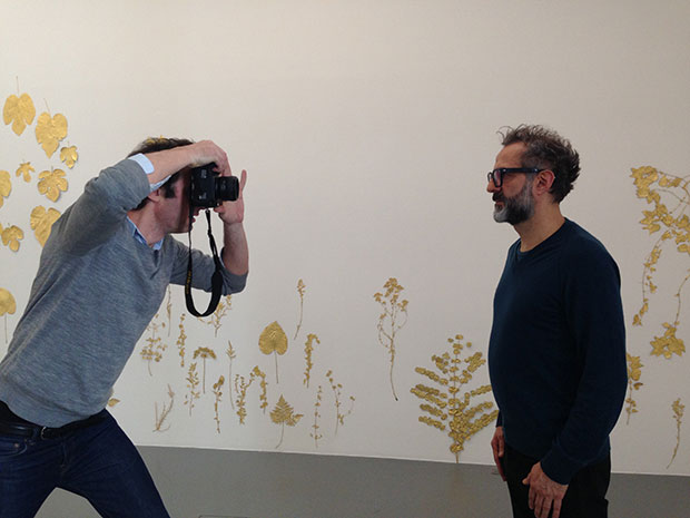Massimo Bottura being photographed by Jérôme Bonnet