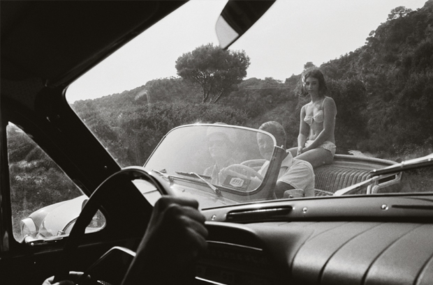 Joel Meyerowitz, Greece (MoMA title: Greece. Corfu), 1967 Gelatin silver print; printed c. 1967, 9 X 13 3/8 inches (C) Joel Meyerowitz, Courtesy Howard Greenberg Gallery, New York