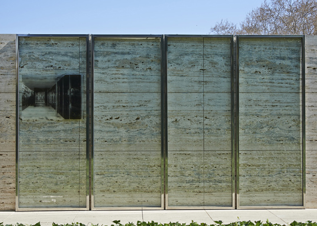The Barcelona Pavilion - Mies van der Rohe and Jordi Bernadó
