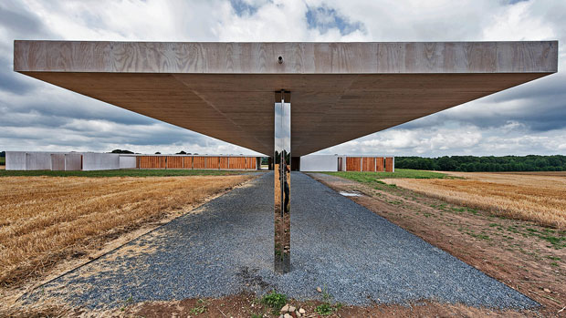 Krefeld Golf Club, North Rhine-Westphalia - Mies van der Rohe/ Paul Robbrecht