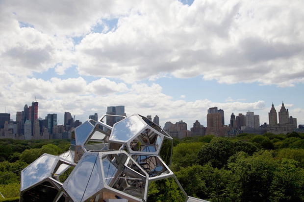 Tomás Saraceno - Cloud City, New York 2012