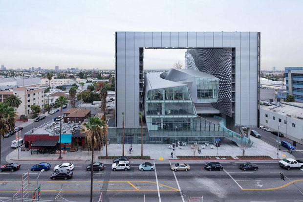 Emerson College Los Angeles - Morphosis photo by Iwan Baan