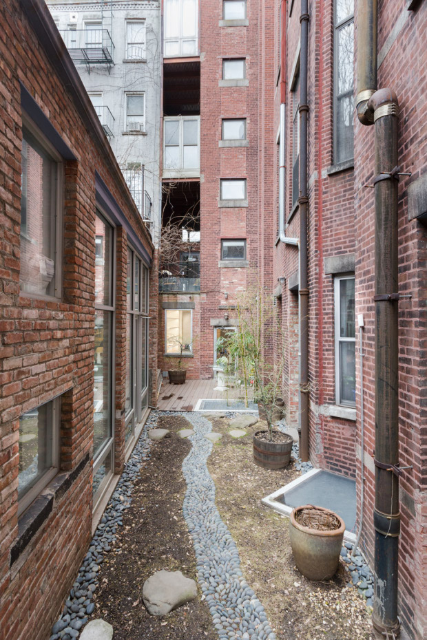 Cai Guo-Qiang's studio by OMA. Photo by Brett Beyer, brettbeyerphotography.com